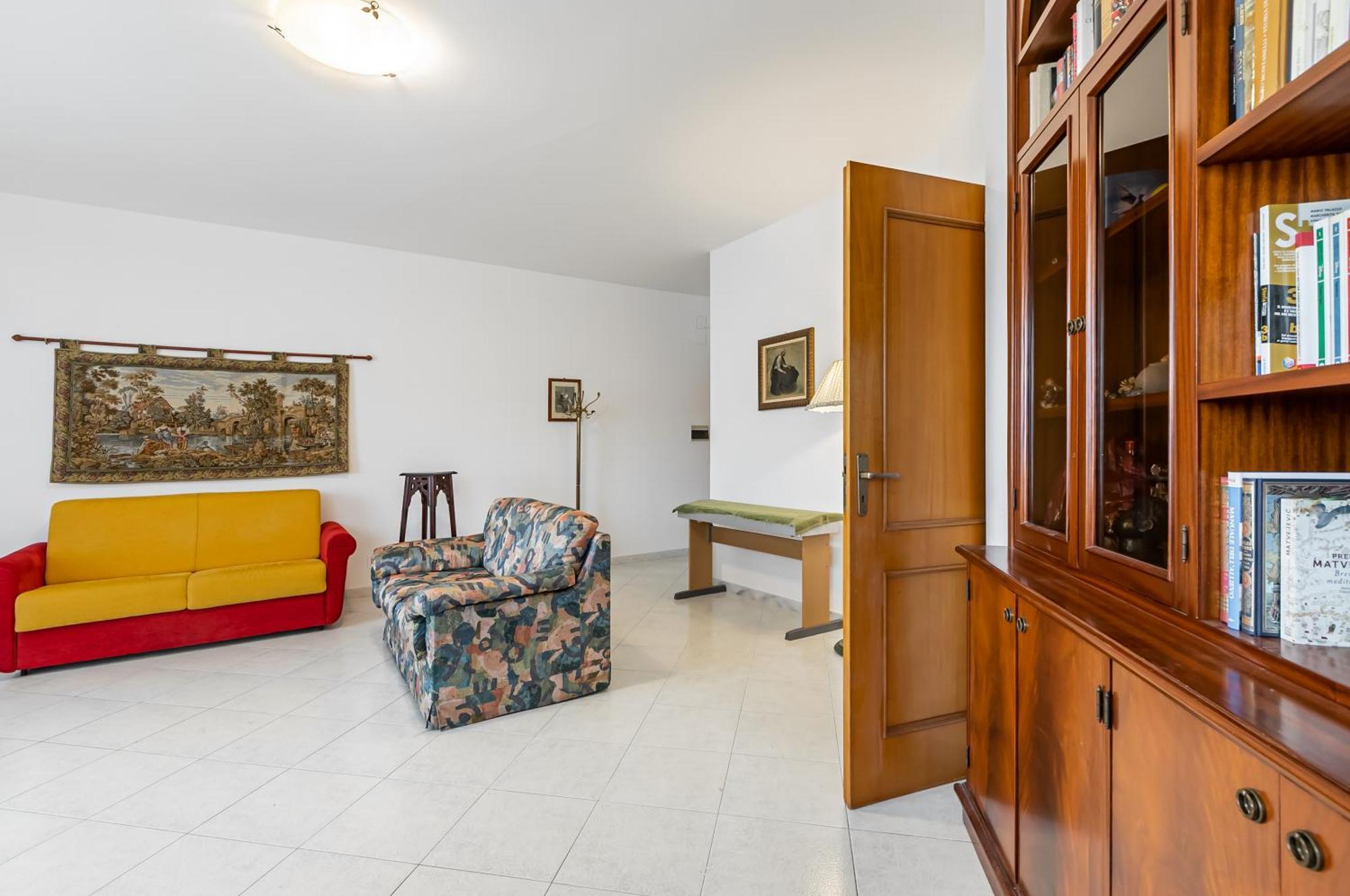פלרמו Palazzo Reale & Piazza Indipendenza Roomy Flat מראה חיצוני תמונה