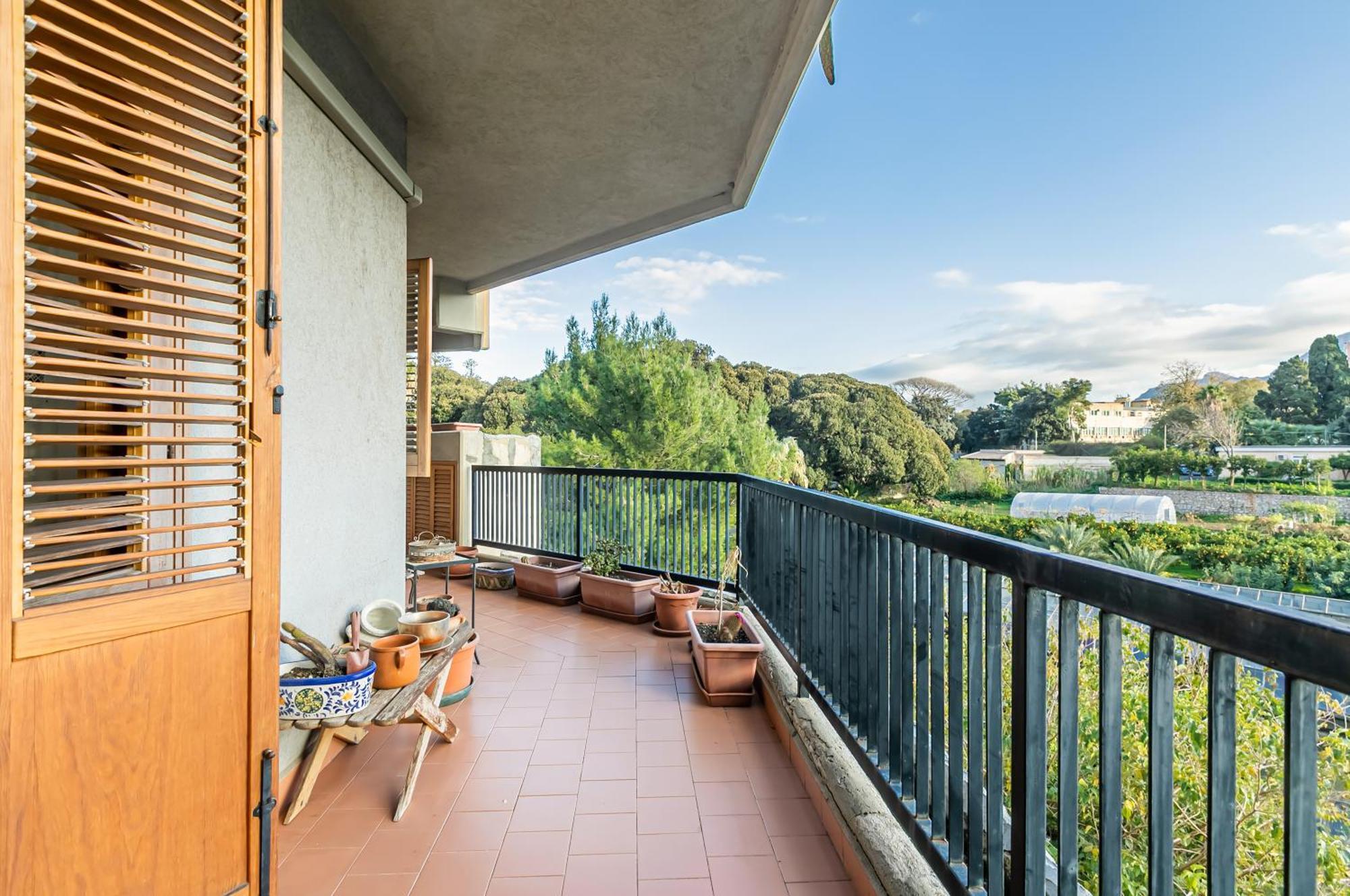פלרמו Palazzo Reale & Piazza Indipendenza Roomy Flat מראה חיצוני תמונה