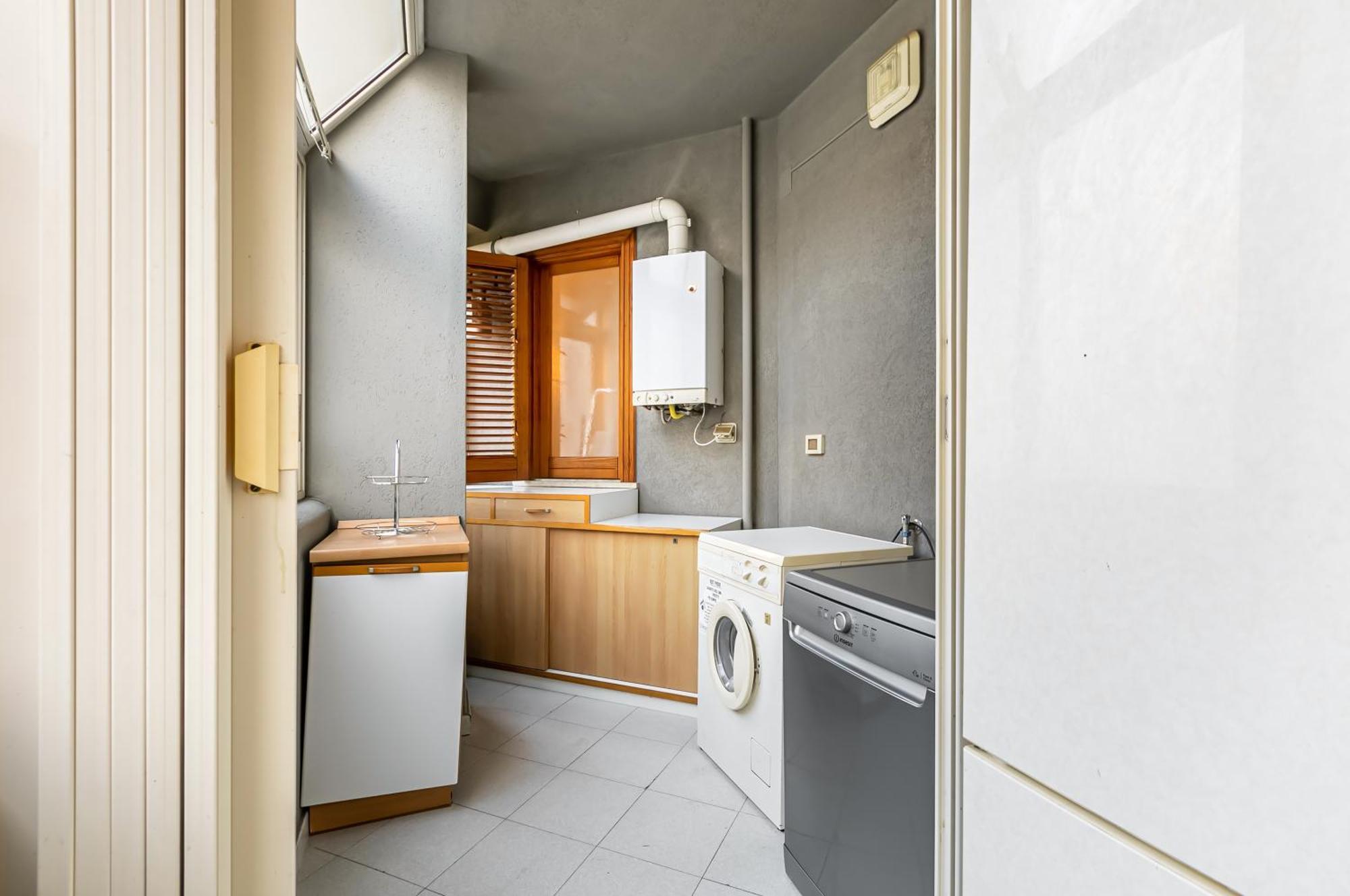 פלרמו Palazzo Reale & Piazza Indipendenza Roomy Flat מראה חיצוני תמונה